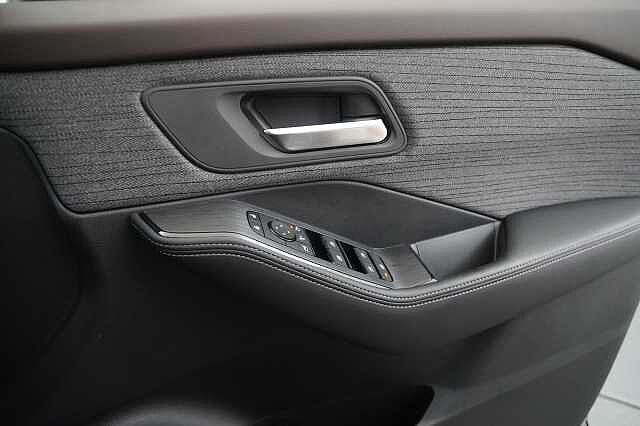 Nissan X-Trail 1.5 e-4ORCE 213 4WD Acenta Premium X-Tronic Auto with 5 Seats