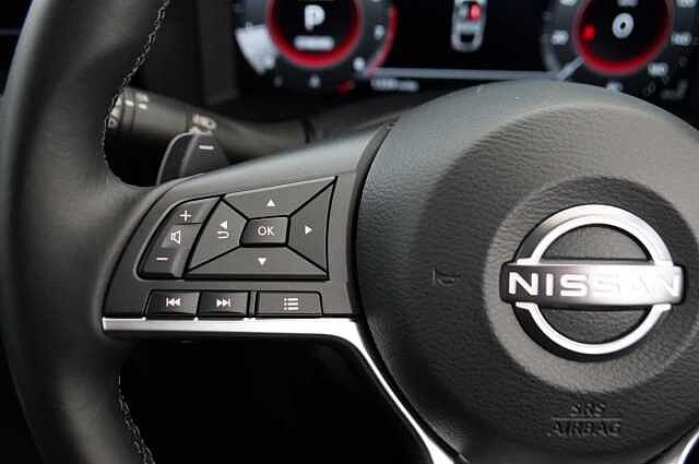 Nissan Juke 1.0 DIG-T 114 N-Connecta DCT Auto with Sat Nav and Rear View Camera