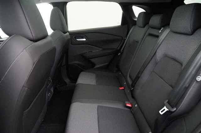 Nissan Qashqai 1.3 DIG-T MH 158 N-Connecta Auto with Glass Roof + Sat Nav and 360 Cameras