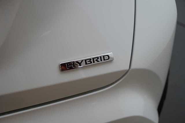 Nissan Juke 1.6 143 HEV Hybrid N-Connecta Auto with Sat Nav and Rear View Camera