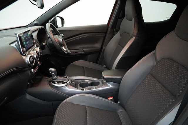 Nissan Juke 1.6 143 HEV Hybrid N-Connecta Auto with Sat Nav and Rear View Camera
