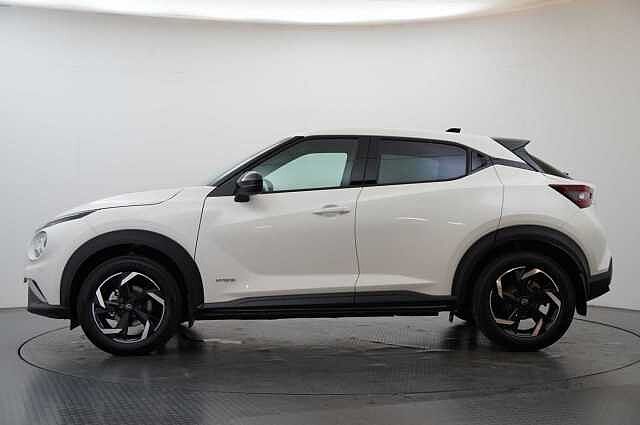 Nissan Juke 1.6 143 HEV Hybrid N-Connecta Auto with Sat Nav and Rear View Camera