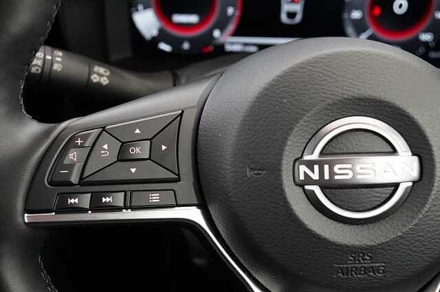 Nissan Juke 1.0 DIG-T 114 Tekna+ with BOSE Audio and Drive Assist Technology