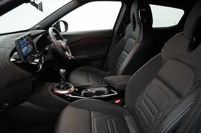 Nissan Juke 1.0 DIG-T 114 Tekna+ with BOSE Audio and Drive Assist Technology