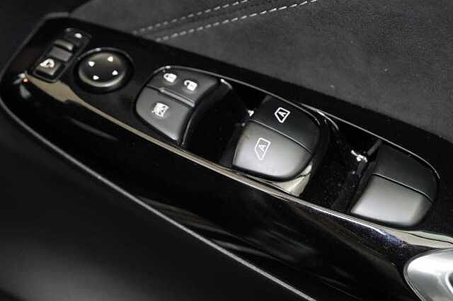 Nissan Juke 1.0 DIG-T 114 Tekna+ with BOSE Audio and Drive Assist Technology