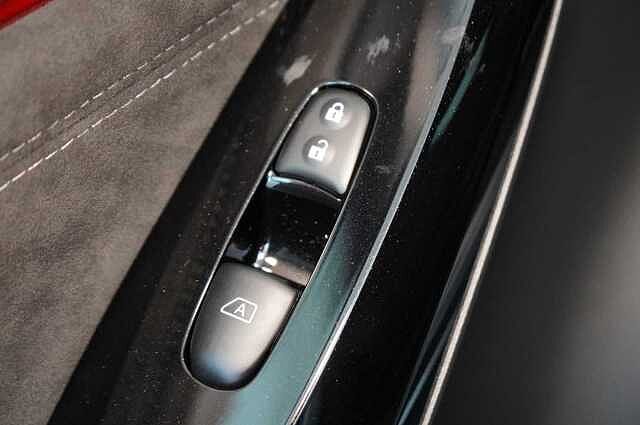 Nissan Juke 1.0 DIG-T 114 Tekna+ with BOSE Audio and Drive Assist Technology