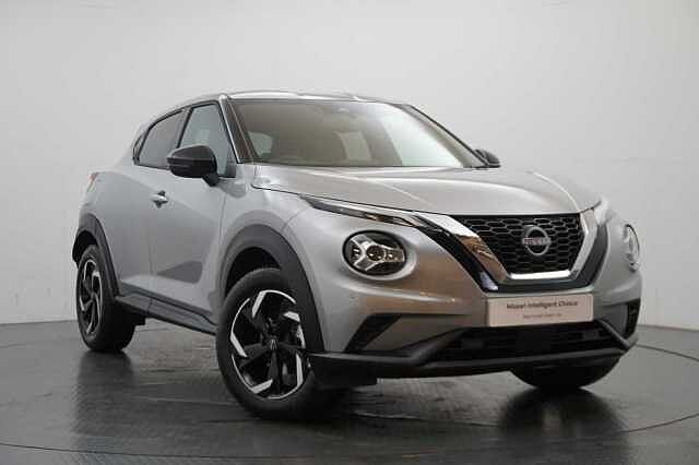 Nissan Juke 1.0 DIG-T 114 N-Connecta with Sat Nav and Rear View Camera