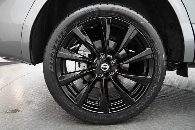 Nissan Qashqai 1.3 DIG-T 160 N-TEC DCT Auto Limited Edition with Glass Roof and Pro Pilot