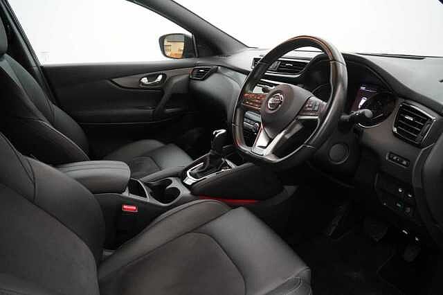 Nissan Qashqai 1.3 DIG-T 160 N-TEC DCT Auto Limited Edition with Glass Roof and Pro Pilot