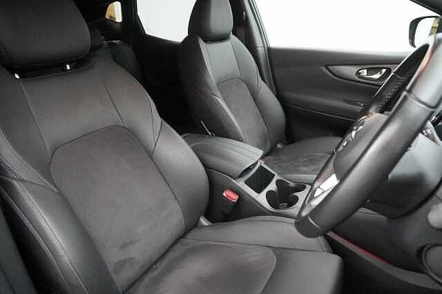 Nissan Qashqai 1.3 DIG-T 160 N-TEC DCT Auto Limited Edition with Glass Roof and Pro Pilot
