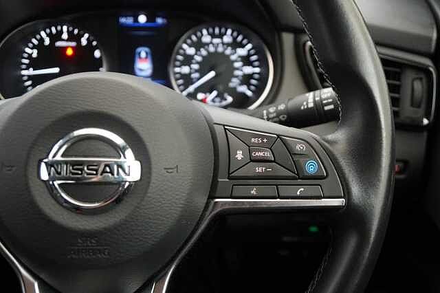 Nissan Qashqai 1.3 DIG-T 160 N-TEC DCT Auto Limited Edition with Glass Roof and Pro Pilot