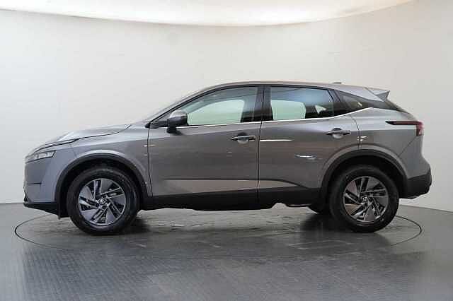 Nissan Qashqai 1.3 DIG-T MH 158 Acenta Premium X-Tronic Auto with Rear View Camera