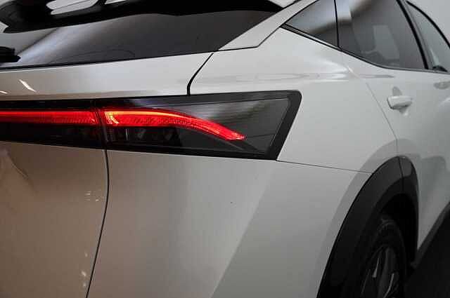 Nissan ARIYA 63KW Shiro Limited Edition Auto with Sat Nav and Rear View Camera