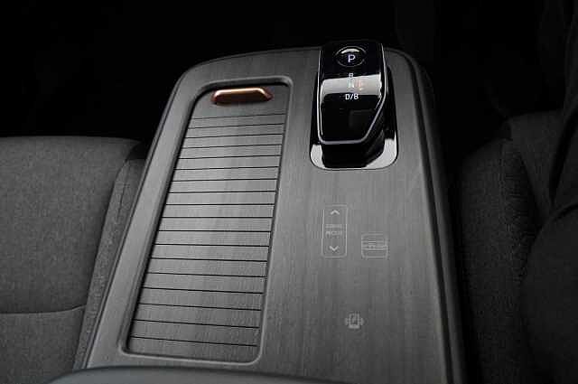 Nissan ARIYA 63KW Shiro Limited Edition Auto with Sat Nav and Rear View Camera