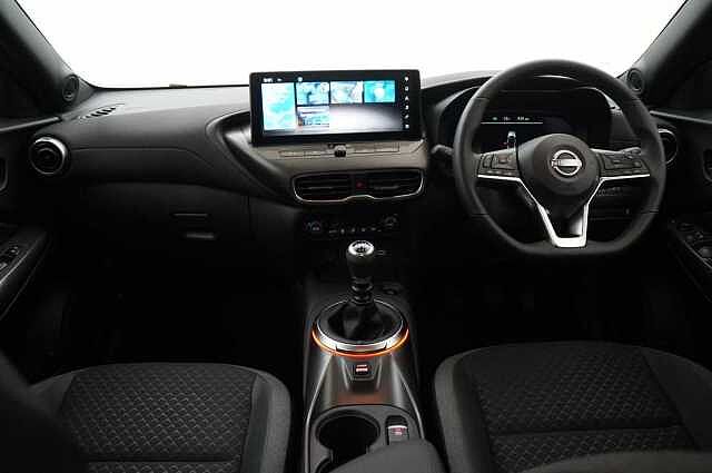 Nissan Juke 1.0 DIG-T 114 N-Connecta with Sat Nav and Rear View Camera