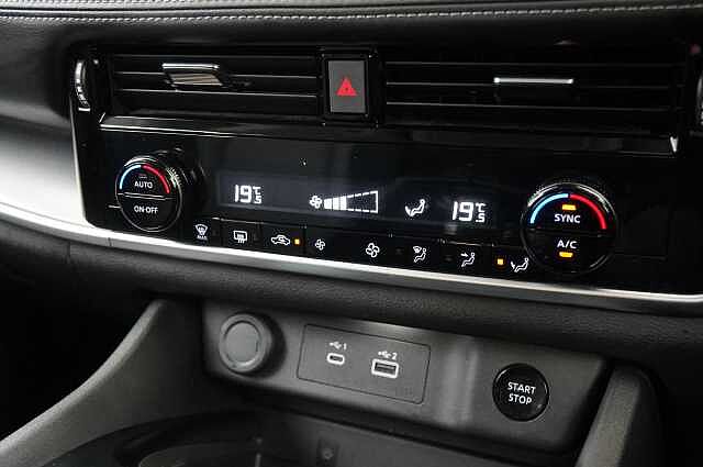 Nissan X-Trail 1.5 213 e-Power e-4ORCE AWD Acenta Premium Auto with 5 Seats