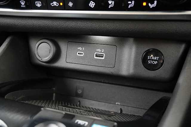 Nissan X-Trail 1.5 213 e-Power e-4ORCE AWD Acenta Premium Auto with 5 Seats