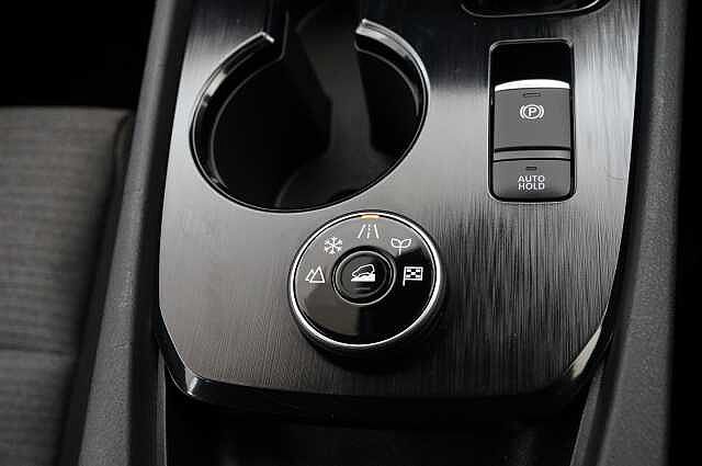 Nissan X-Trail 1.5 213 e-Power e-4ORCE AWD Acenta Premium Auto with 5 Seats