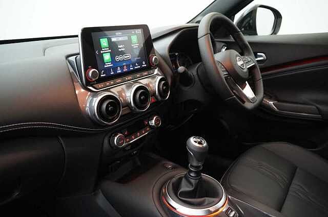 Nissan Juke 1.0 DIG-T 114 Tekna with BOSE Audio and Drive Assist Technology