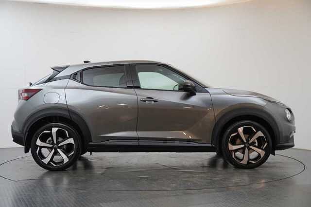 Nissan Juke 1.0 DIG-T 114 Tekna with BOSE Audio and Drive Assist Technology