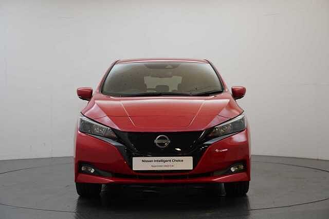 Nissan LEAF 39KW N-Connecta Auto with Sat Nav and 360 Around View Cameras