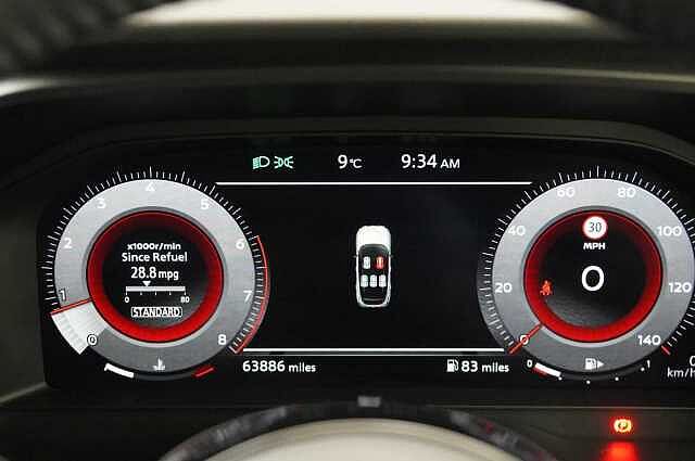 Nissan Qashqai 1.3 DIG-T MH 158 Tekna+ with BOSE Audio + Glass Roof and Premium Leather