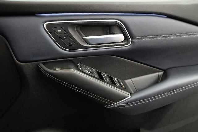 Nissan Qashqai 1.3 DIG-T MH 158 Tekna+ with BOSE Audio + Glass Roof and Premium Leather