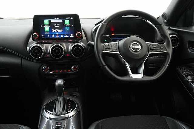 Nissan Juke 1.6 143 HEV Hybrid N-Connecta Auto with Sat Nav and Rear View Camera
