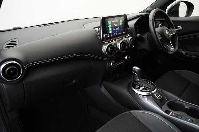 Nissan Juke 1.6 143 HEV Hybrid N-Connecta Auto with Sat Nav and Rear View Camera