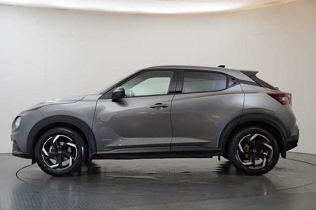 Nissan Juke 1.6 143 HEV Hybrid N-Connecta Auto with Sat Nav and Rear View Camera
