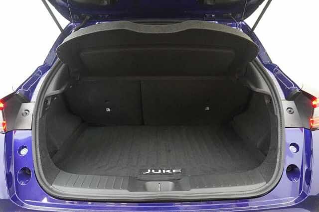Nissan Juke 1.0 DIG-T 114 N-Connecta DCT Auto with Nav + Camera and Silver Design Pack
