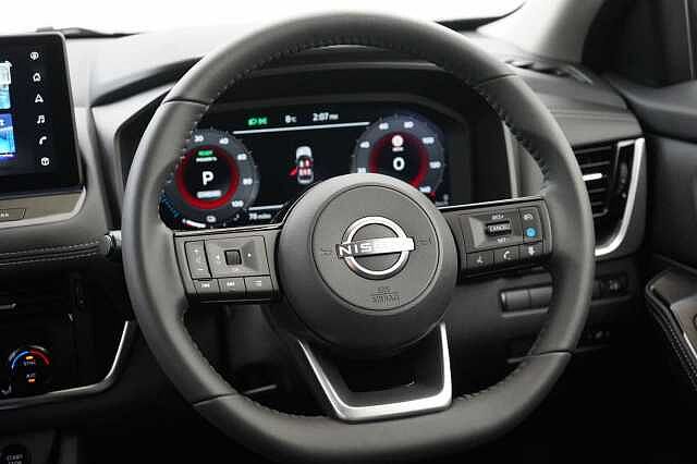 Nissan X-Trail 1.5 204 e-Power N-Connecta Auto with 5 Seats + Sat Nav and 360 Cameras