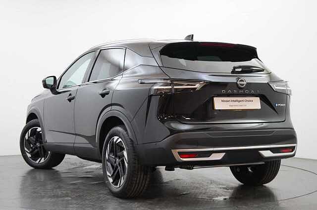 Nissan Qashqai 1.5 205 e-Power N-Connecta Auto with Glass Roof Pack + Nav and 360 Cameras