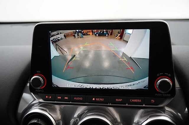 Nissan Juke 1.6 143 HEV Hybrid N-Connecta Auto with Sat Nav and Rear View Camera