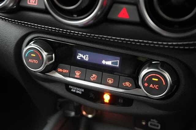 Nissan Juke 1.6 143 HEV Hybrid N-Connecta Auto with Sat Nav and Rear View Camera