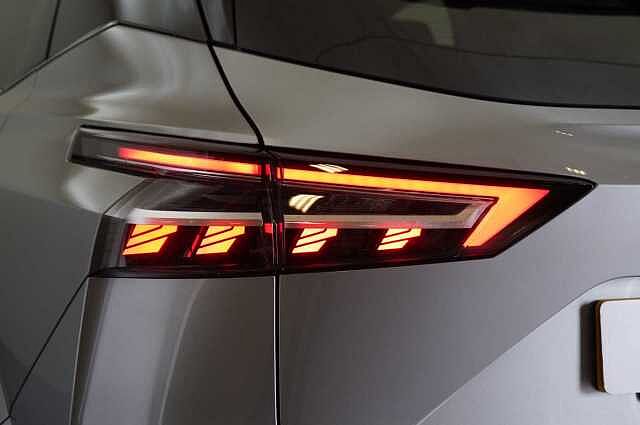 Nissan Qashqai 1.3 DIG-T MH 140 Tekna with Glass Roof + BOSE Audio Upgrade and Heat Pack