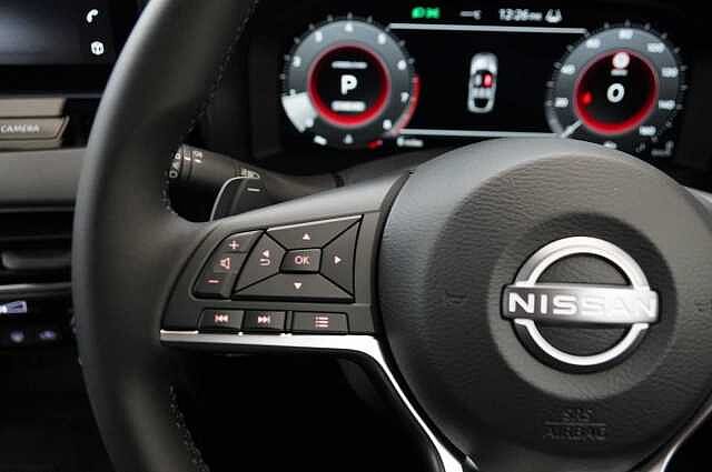 Nissan Juke 1.0 DIG-T 114 N-Connecta DCT Auto with Sat Nav and Rear View Camera