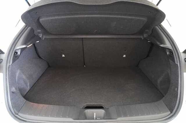 Nissan Juke 1.0 DIG-T 114 N-Connecta DCT Auto with Sat Nav and Rear View Camera