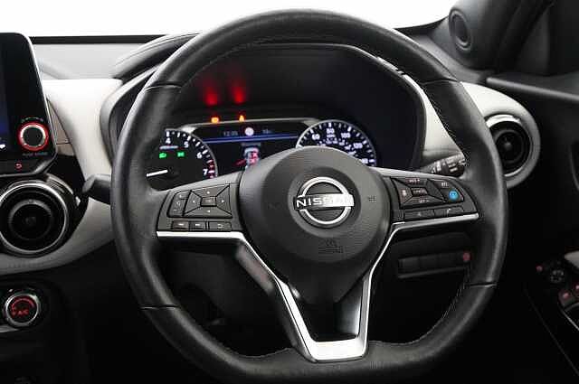 Nissan Juke 1.0 DIG-T 114 Tekna+ with BOSE Audio and Drive Assist Technology