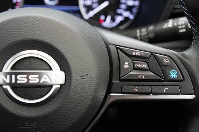 Nissan Juke 1.0 DIG-T 114 Tekna with BOSE Audio and Drive Assist Technology