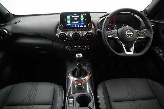 Nissan Juke 1.0 DIG-T 114 Tekna with BOSE Audio and Drive Assist Technology
