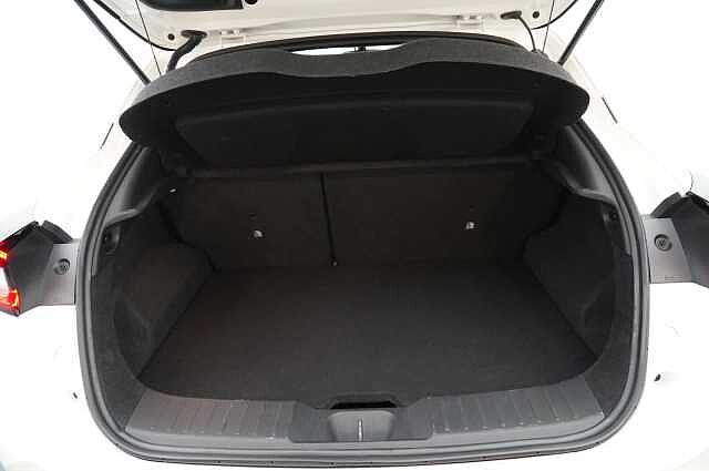 Nissan Juke 1.0 DIG-T 114 Tekna with BOSE Audio and Drive Assist Technology