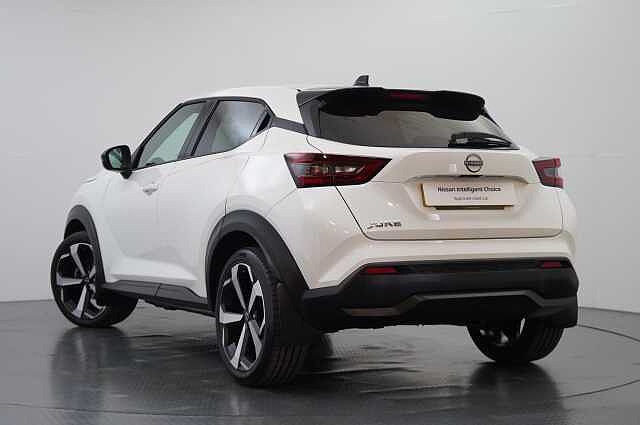 Nissan Juke 1.0 DIG-T 114 Tekna with BOSE Audio and Drive Assist Technology