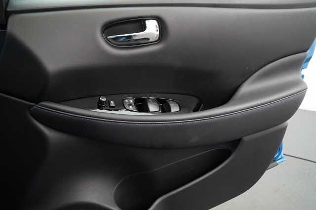 Nissan LEAF e+ 62KW Tekna Auto with BOSE Audio and Pro Pilot Technology