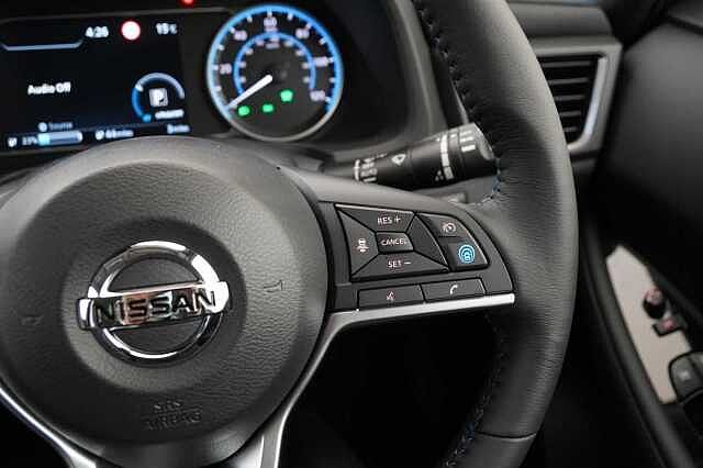 Nissan LEAF e+ 62KW Tekna Auto with BOSE Audio and Pro Pilot Technology