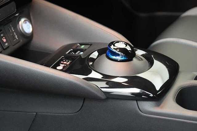 Nissan LEAF e+ 62KW Tekna Auto with BOSE Audio and Pro Pilot Technology